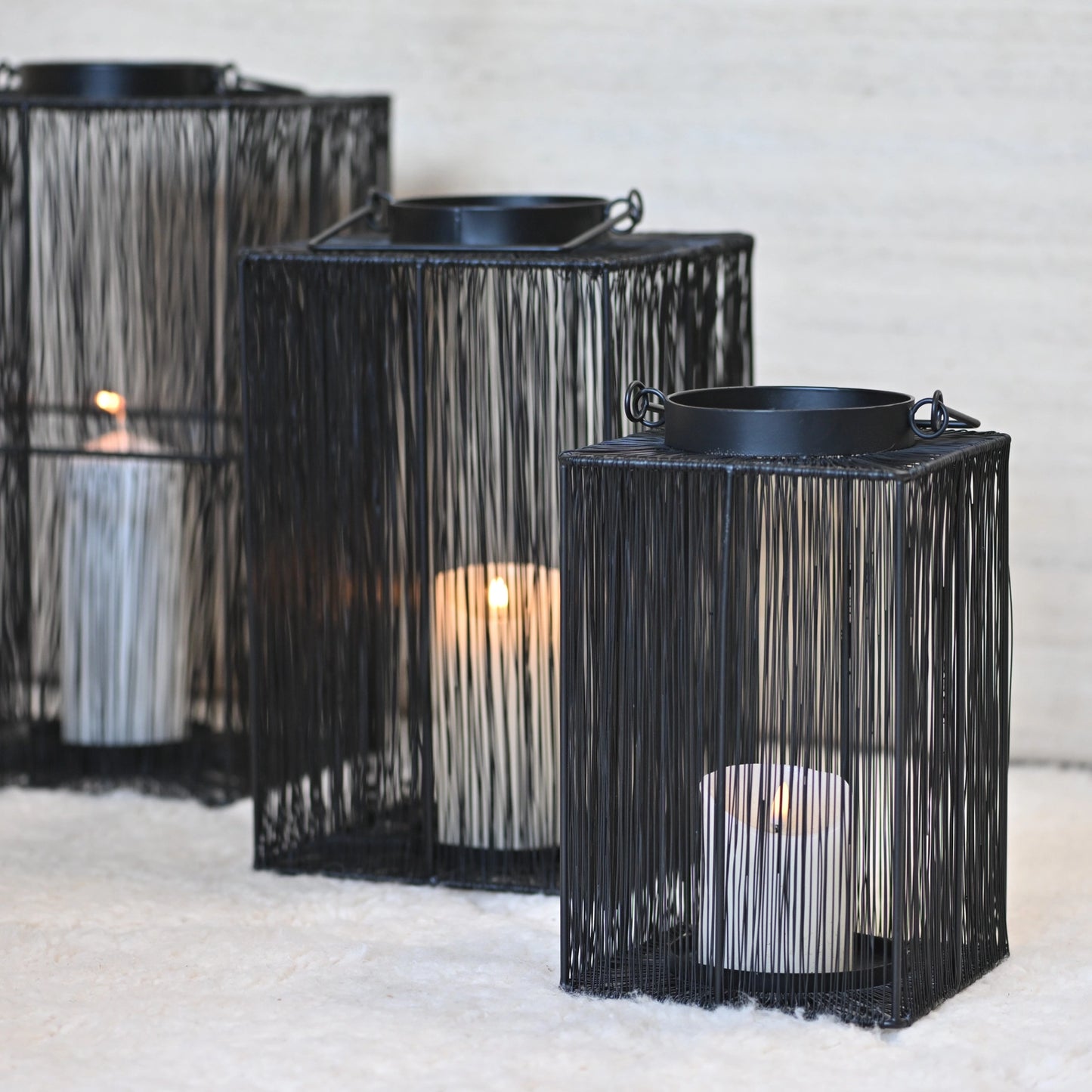 Lanterne OSLO en fil de métal, design artisanal sobre